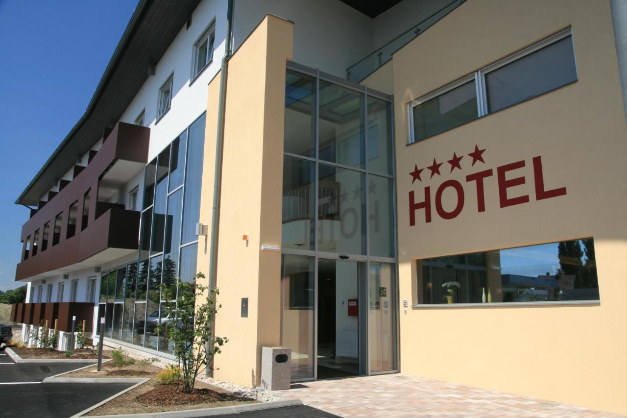 Hotel Roemerhof Tulln An Der Donau Exterior foto