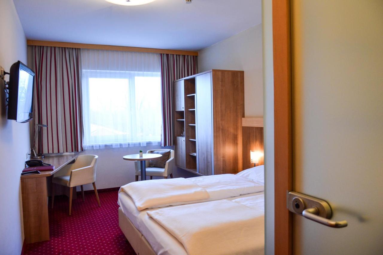 Hotel Roemerhof Tulln An Der Donau Exterior foto