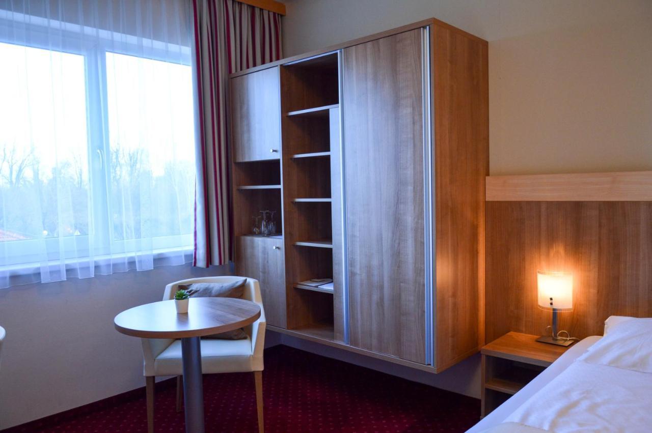 Hotel Roemerhof Tulln An Der Donau Exterior foto